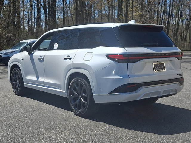 New 2026 Lexus TX 500h AWD image 4
