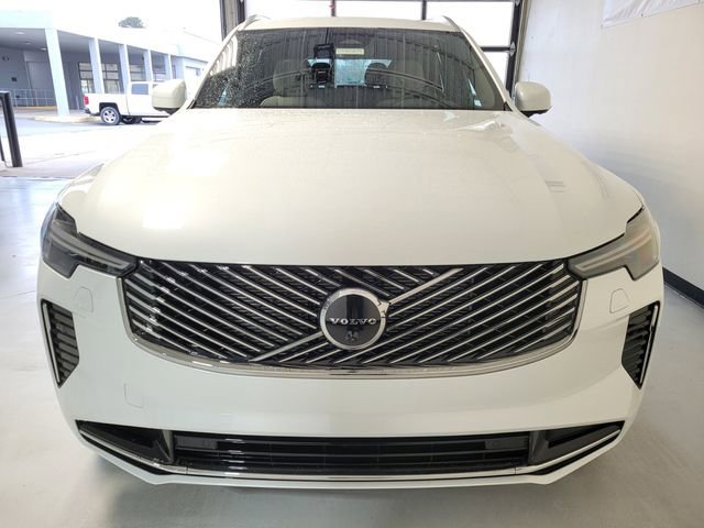 New 2026 Volvo XC90 T8 Plus w/ Protection Package Premier AWD/4WD image 4