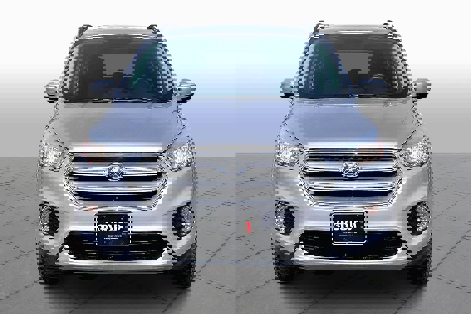 Used 2018 Ford Escape SE w/ SE Sync 3 Package image 4