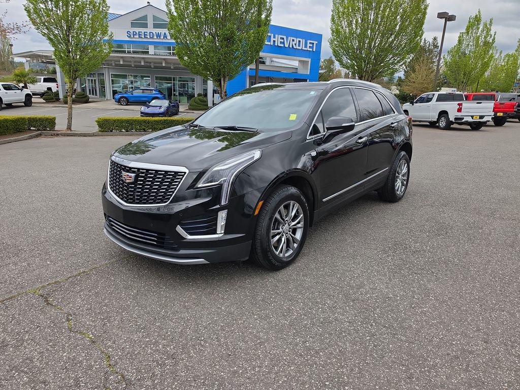 Used 2022 Cadillac XT5 Premium Luxury AWD/4WD image 2