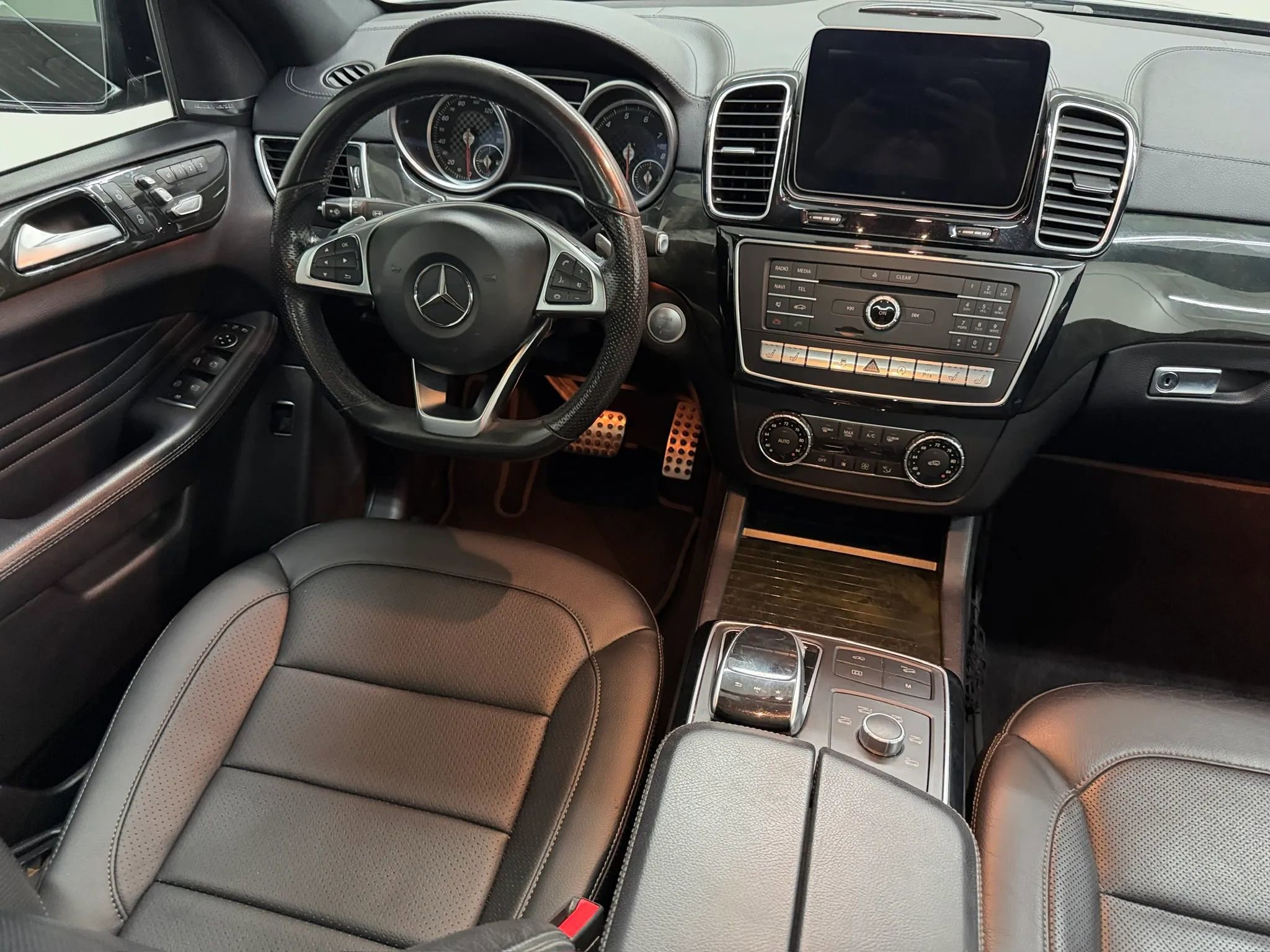 Used 2017 Mercedes-Benz GLE 43 AMG 4MATIC Coupe image 30