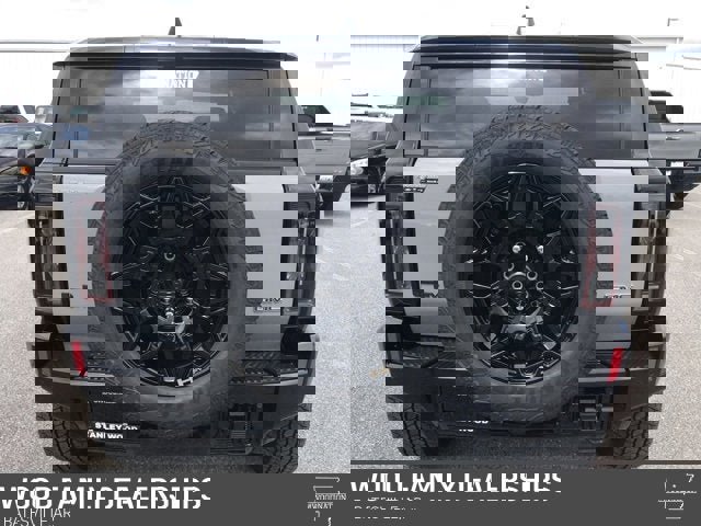 New 2025 GMC Hummer EV 3X w/ LPO, Dark Essentials Package image 9