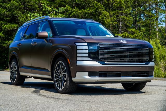 New 2026 Hyundai Palisade Calligraphy FWD image 5