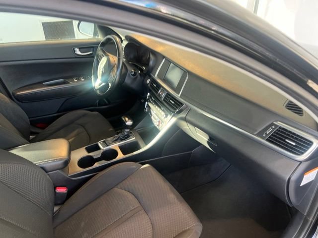 Used 2017 Kia Optima Premium FWD image 25
