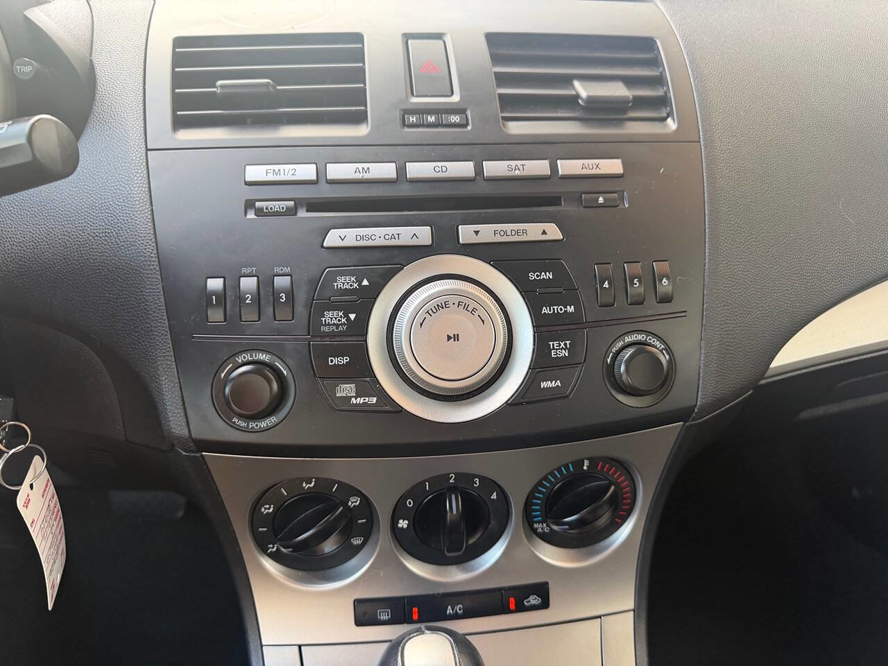 Used 2010 MAZDA MAZDA3 s Sport FWD image 27