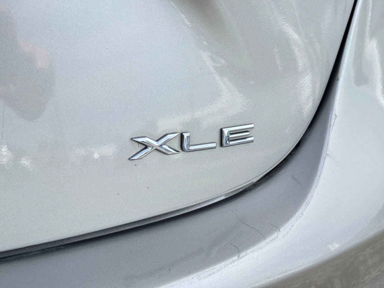 Used 2014 Toyota Avalon XLE Touring FWD image 22