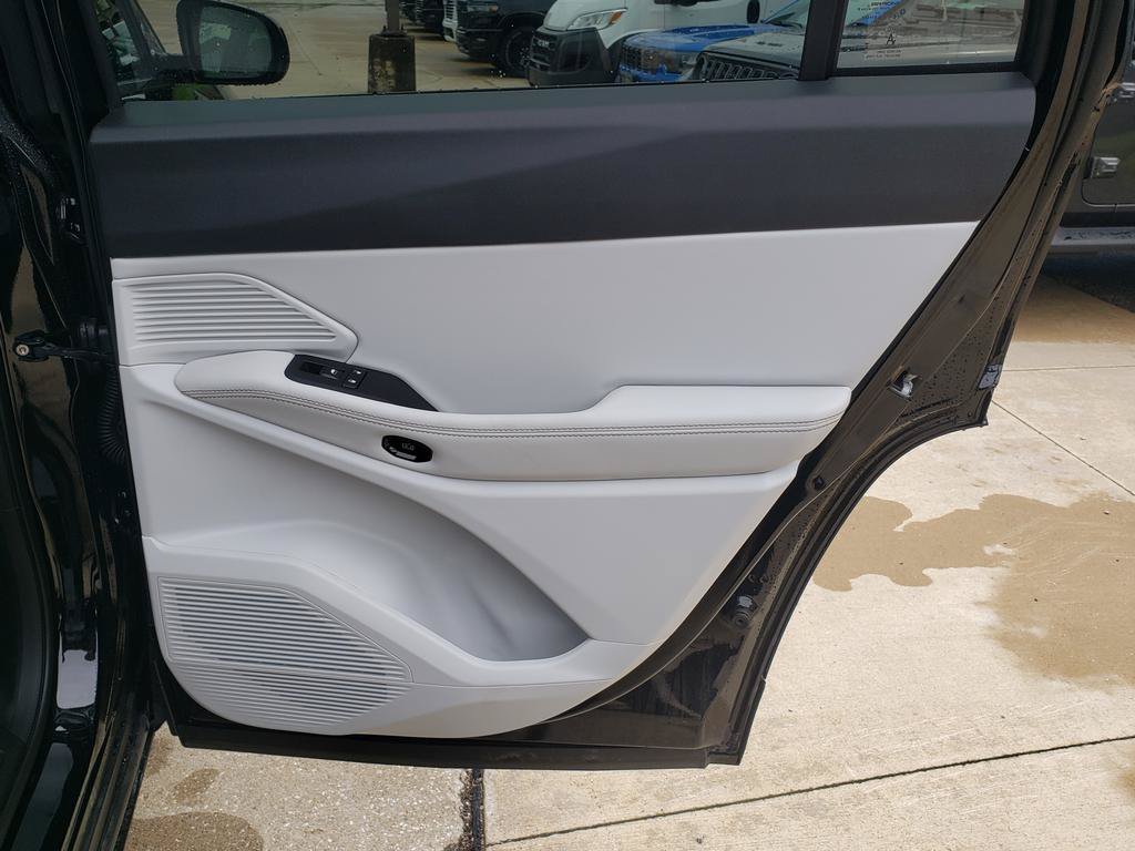 New 2026 Jeep Cherokee Limited AWD/4WD image 19