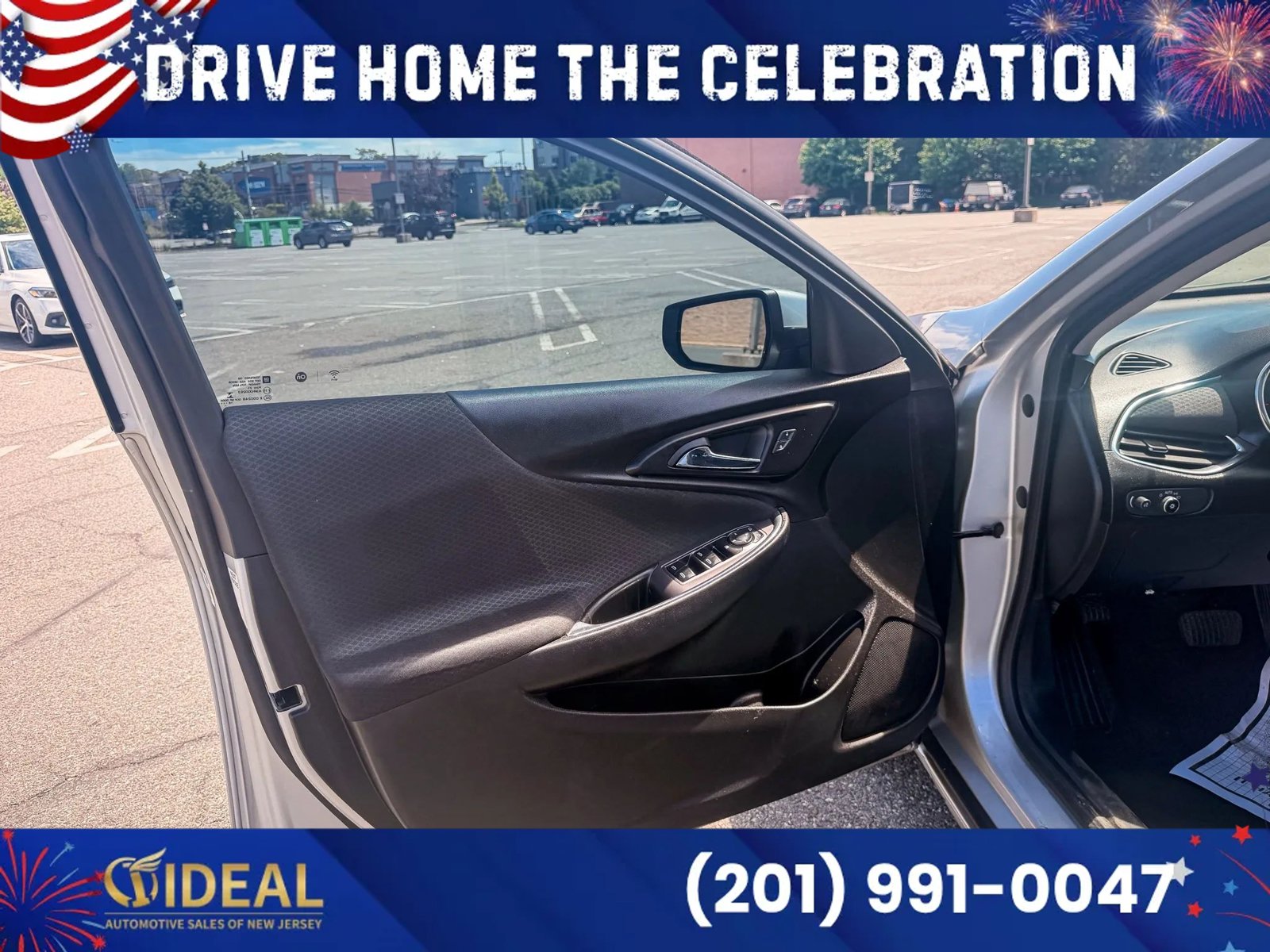 Used 2019 Chevrolet Malibu LT FWD image 32