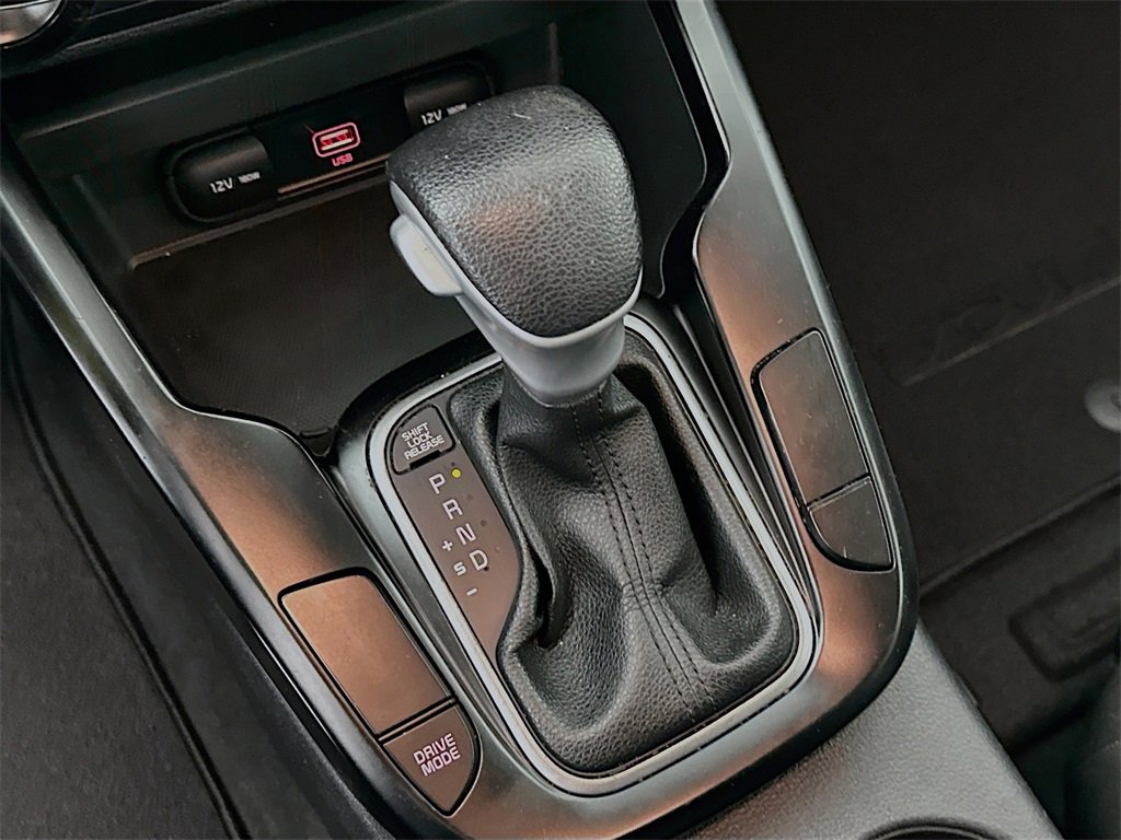 Used 2022 Kia Soul LX w/ Technology Package image 17