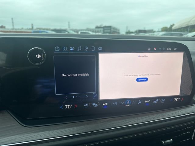 New 2025 Chevrolet Suburban Premier w/ Sun And Tow Package image 22