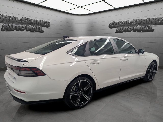Certified 2025 Honda Accord Sport image 7