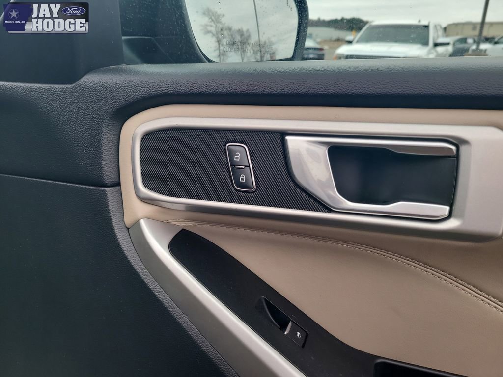 Certified 2022 Ford Explorer XLT image 34