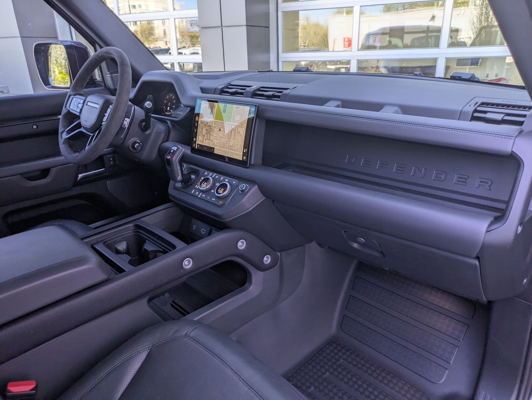 Used 2024 Land Rover Defender 110 Carpathian Edition AWD/4WD image 34
