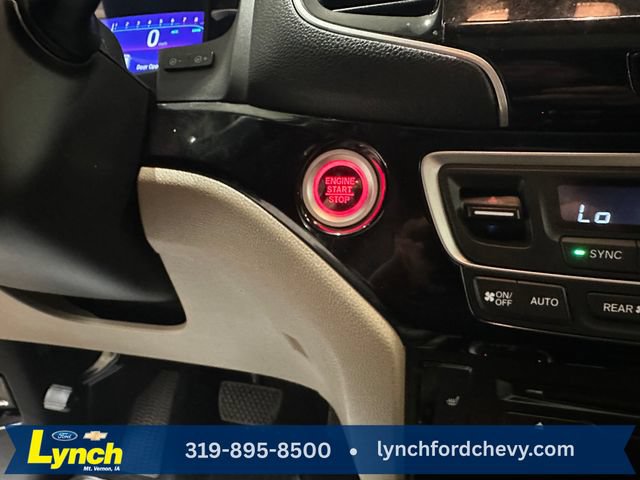 Used 2020 Honda Pilot Touring image 17