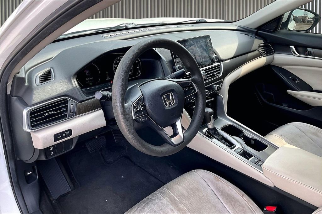 Used 2020 Honda Accord EX image 14