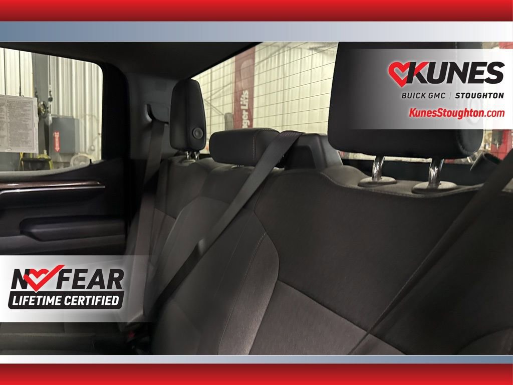Used 2025 Chevrolet Silverado 1500 LT image 42