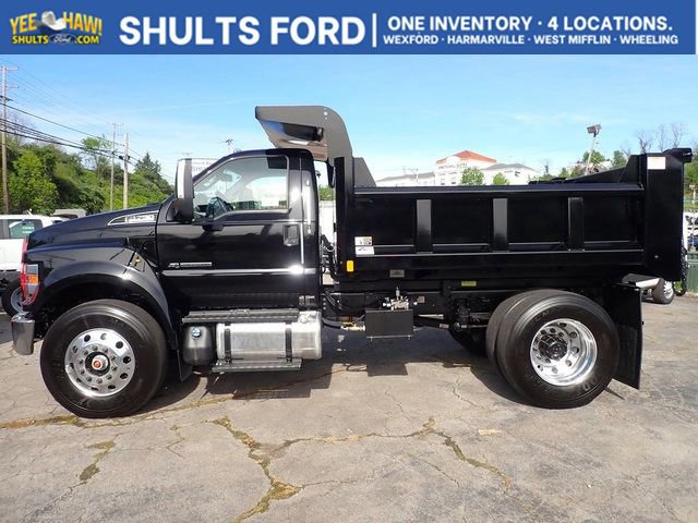 New 2026 Ford F750 2WD Regular Cab Super Duty image 2