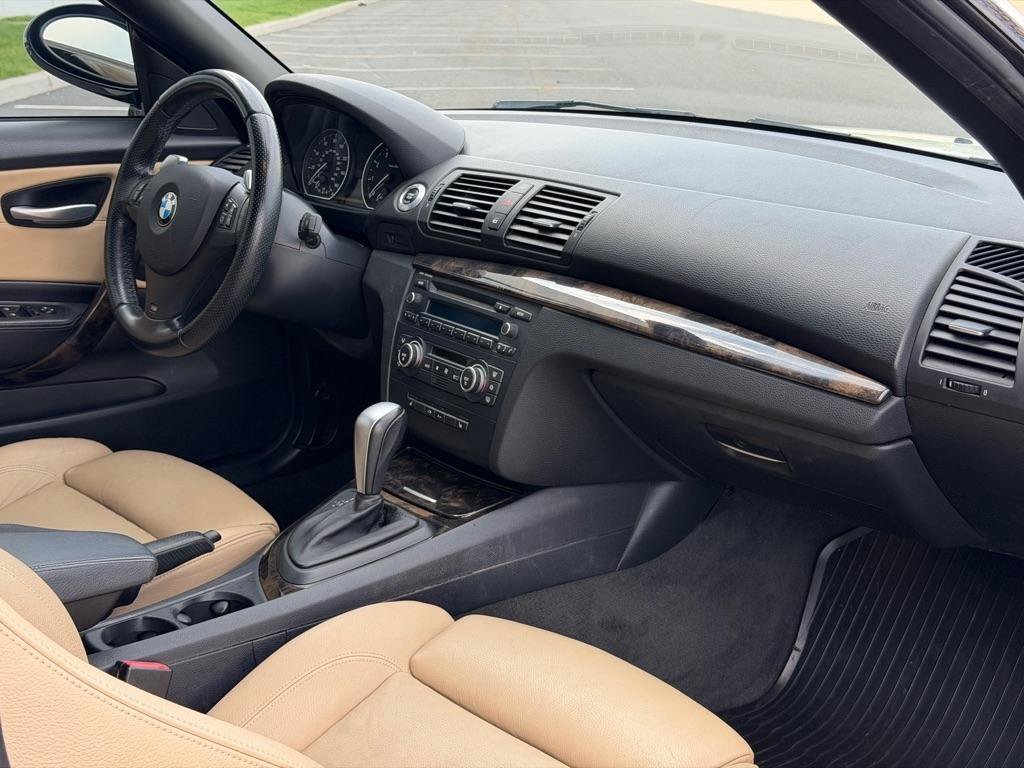 Used 2009 BMW 135i Convertible RWD image 15