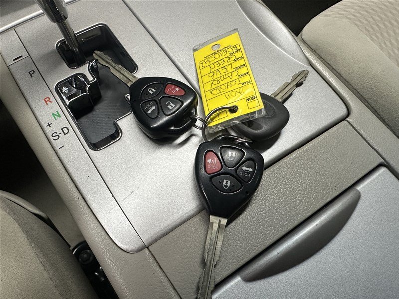 Used 2011 Toyota Camry LE FWD image 23