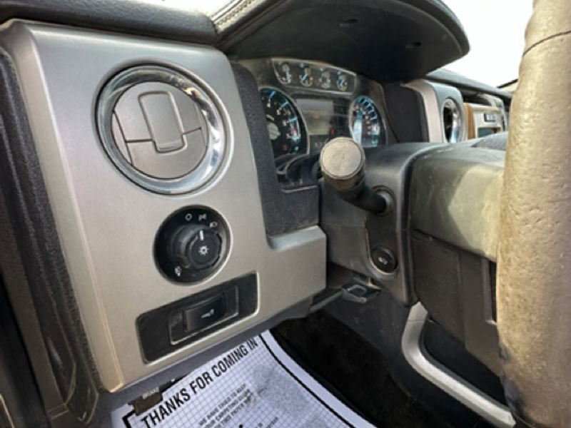 Used 2011 Ford F150 Lariat w/ Lariat Chrome Pkg AWD/4WD image 12