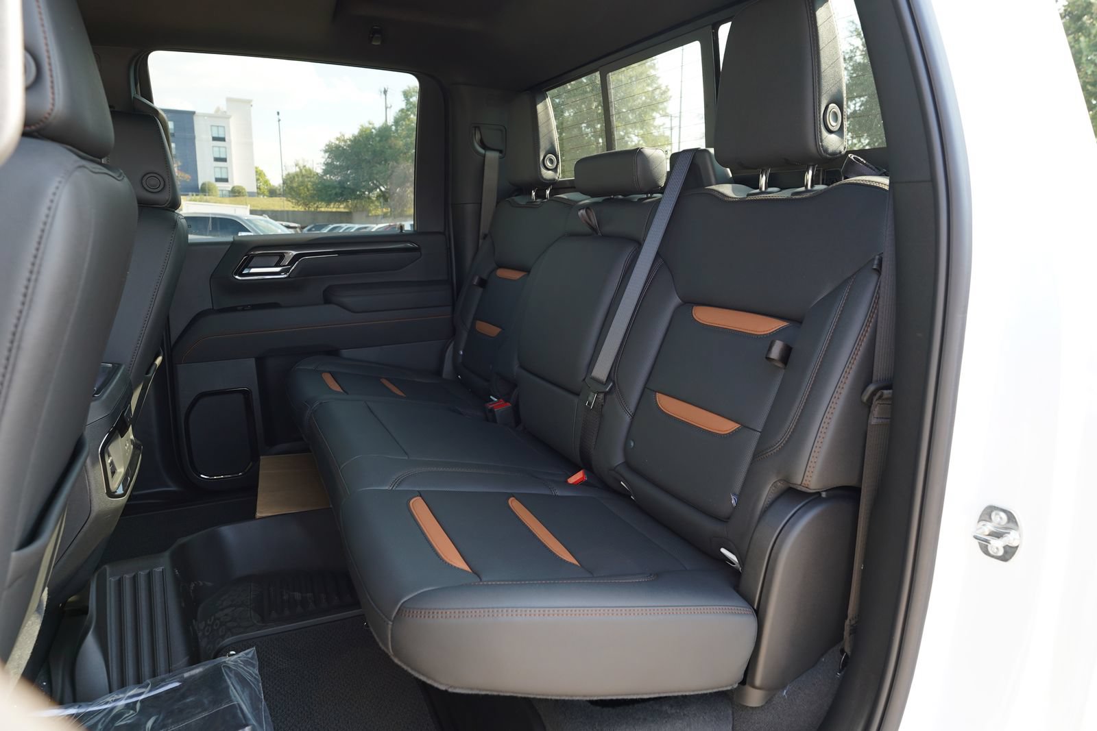 New 2026 GMC Sierra 2500 AT4 w/ AT4 Premium Plus Package AWD/4WD image 20