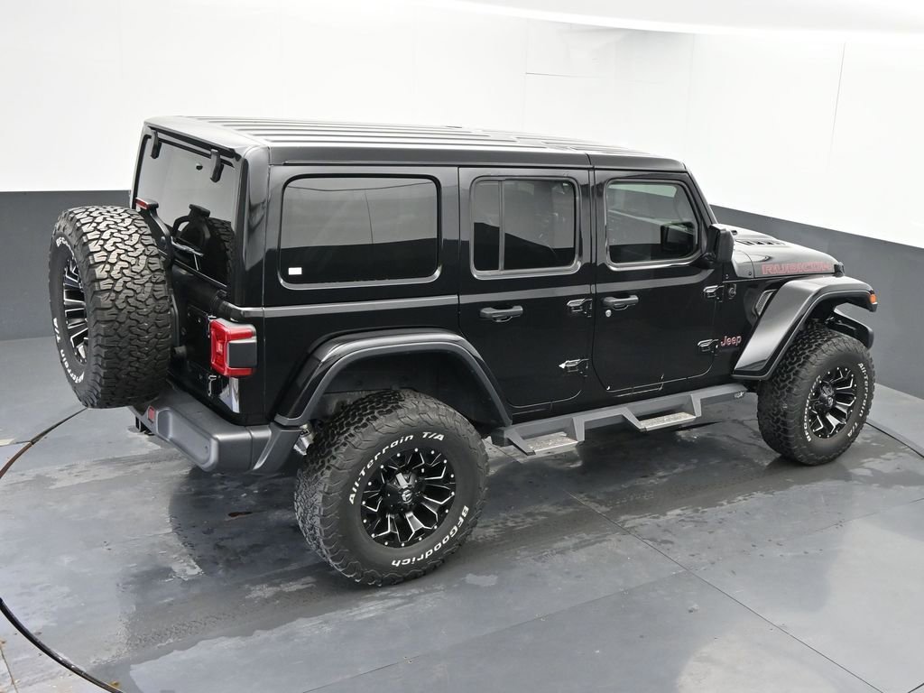 Used 2018 Jeep Wrangler Unlimited Rubicon w/ Dual Top Group AWD/4WD image 44