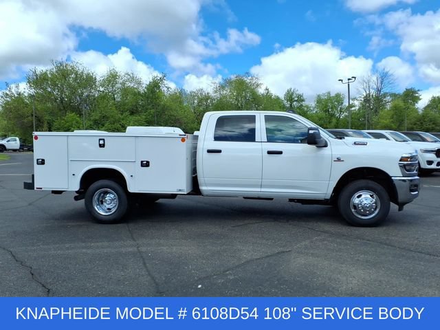 New 2026 RAM 3500 Tradesman w/ Chrome Appearance Group A AWD/4WD image 8