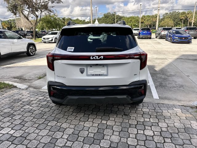 Used 2024 Kia Seltos X-Line AWD/4WD image 36