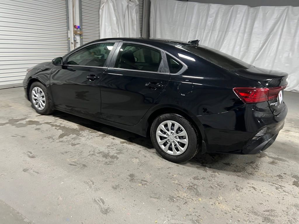 Used 2024 Kia Forte LX image 5
