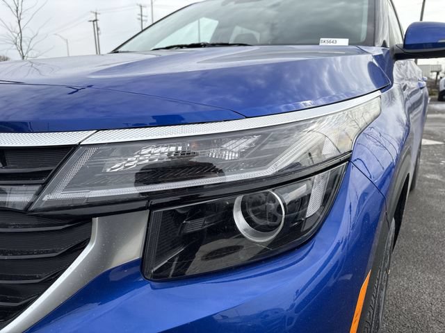 New 2026 Kia Seltos S AWD/4WD image 25