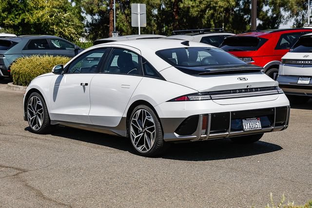 Certified 2025 Hyundai Ioniq 6 SEL RWD image 2