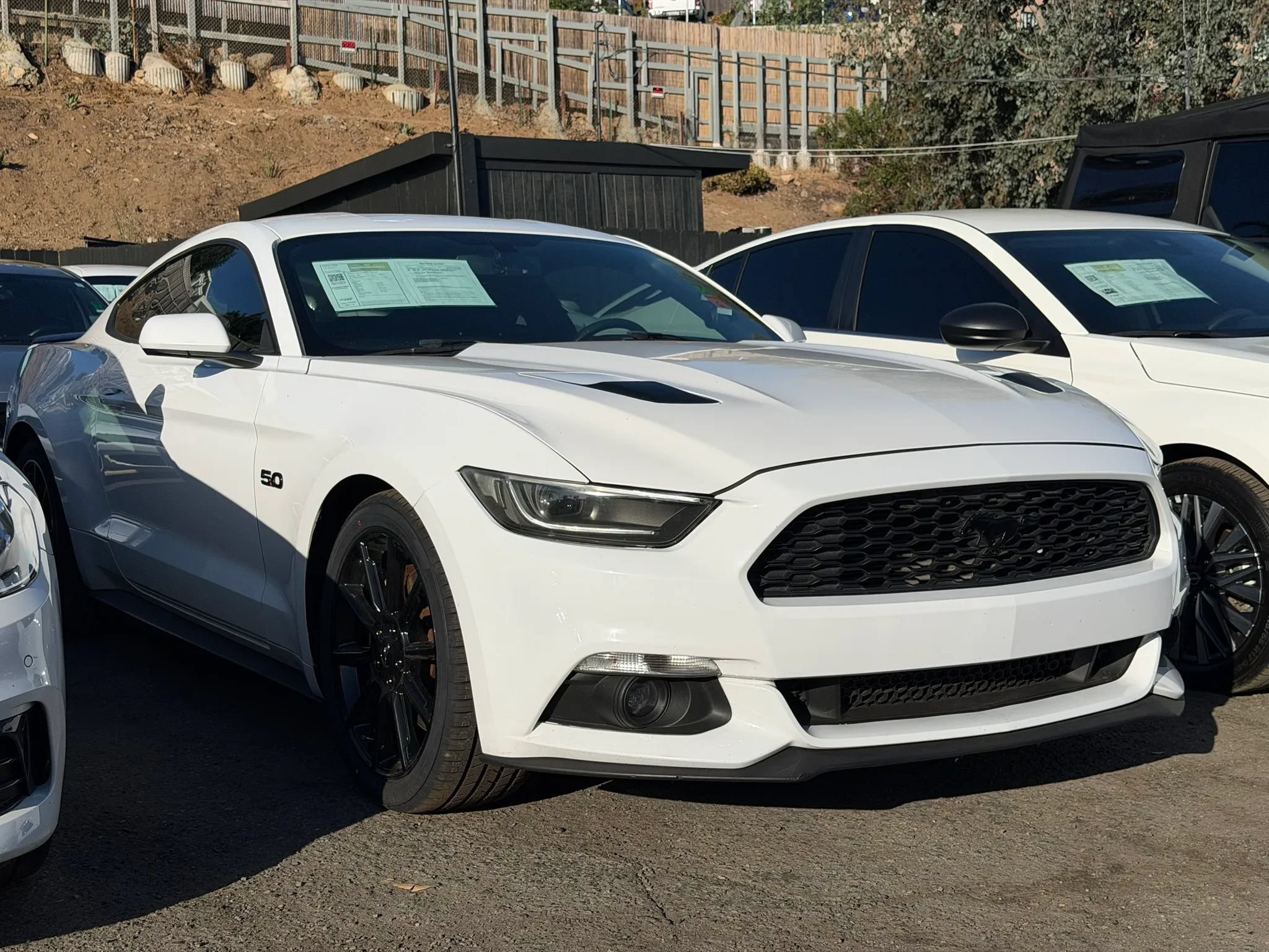 Used 2016 Ford Mustang GT w/ Black Accent Package RWD image 25
