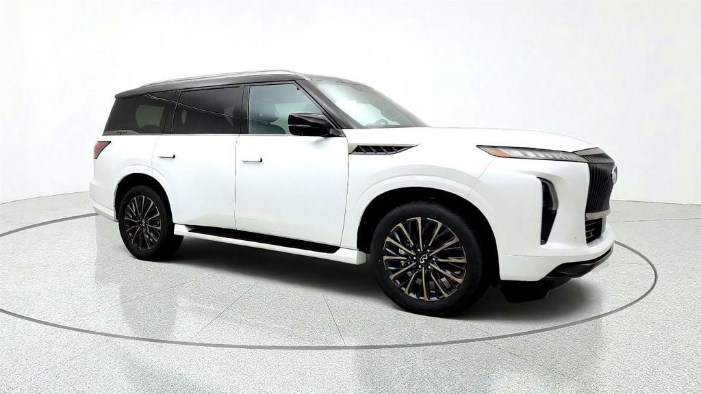 Used 2025 INFINITI QX80 Autograph AWD/4WD image 3