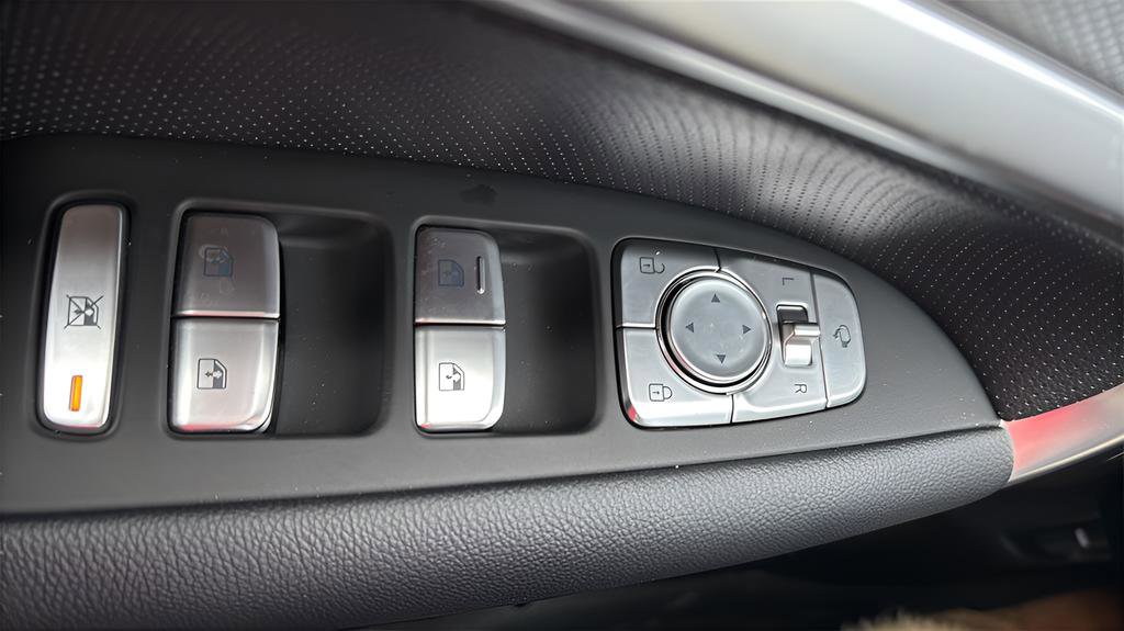 New 2026 Genesis G70 2.5T Prestige AWD/4WD image 17