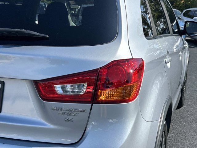 Used 2016 Mitsubishi Outlander Sport SE AWD/4WD image 11