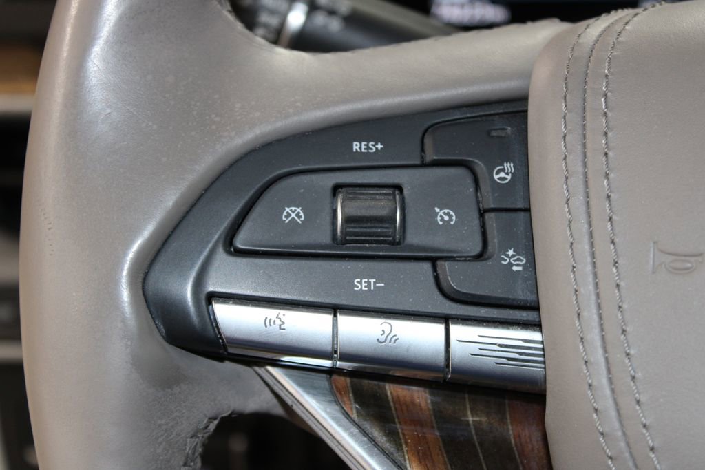 Used 2021 Cadillac Escalade Sport Platinum image 48