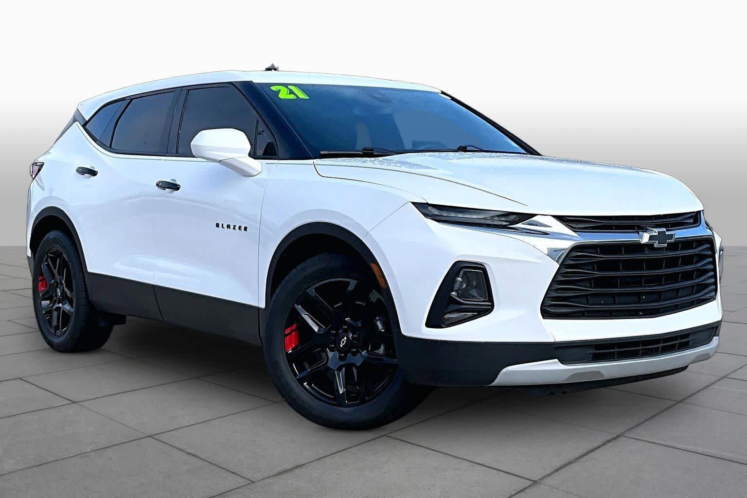 Used 2021 Chevrolet Blazer LT FWD image 3