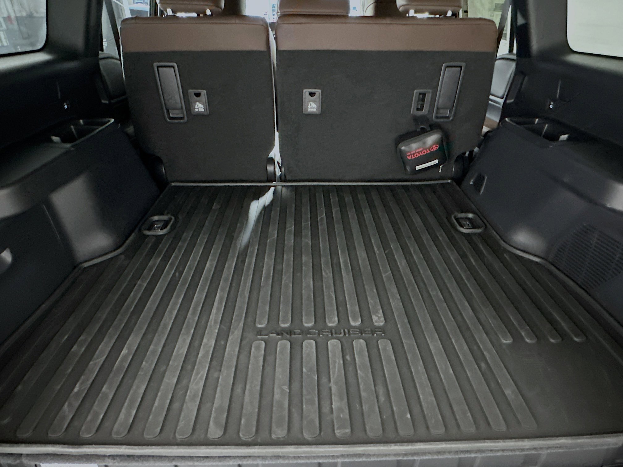 New 2025 Toyota Land Cruiser AWD/4WD image 31