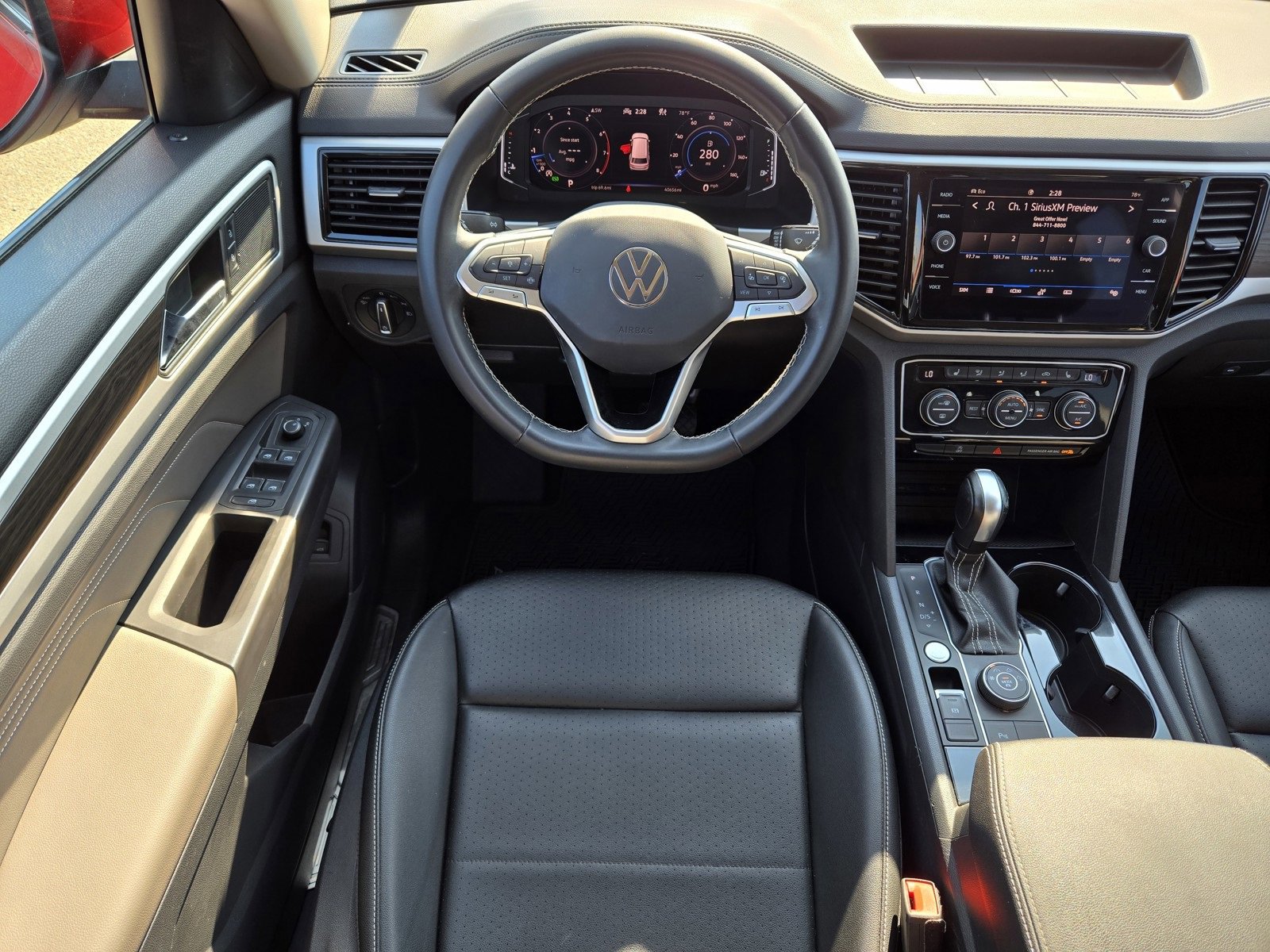 Used 2023 Volkswagen Atlas SE image 10