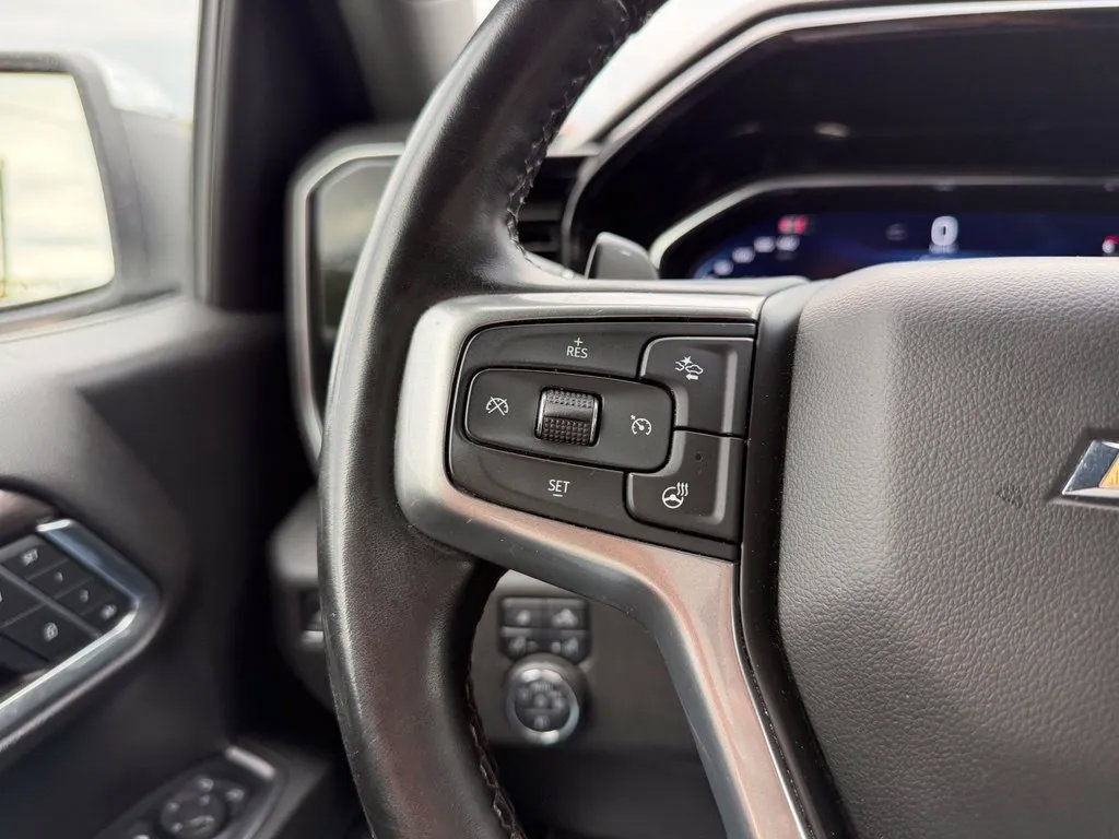 Used 2024 Chevrolet Silverado 1500 LTZ w/ LTZ Convenience Package II AWD/4WD image 16