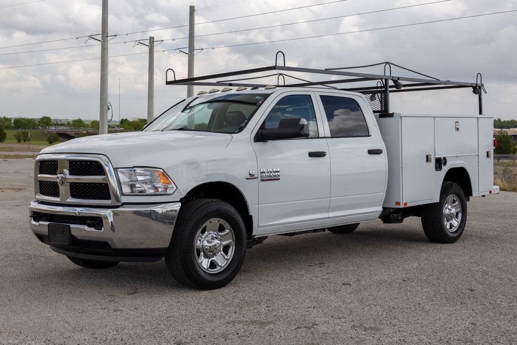 Used 2018 RAM 2500 Tradesman w/ Chrome Appearance Group RWD image 3