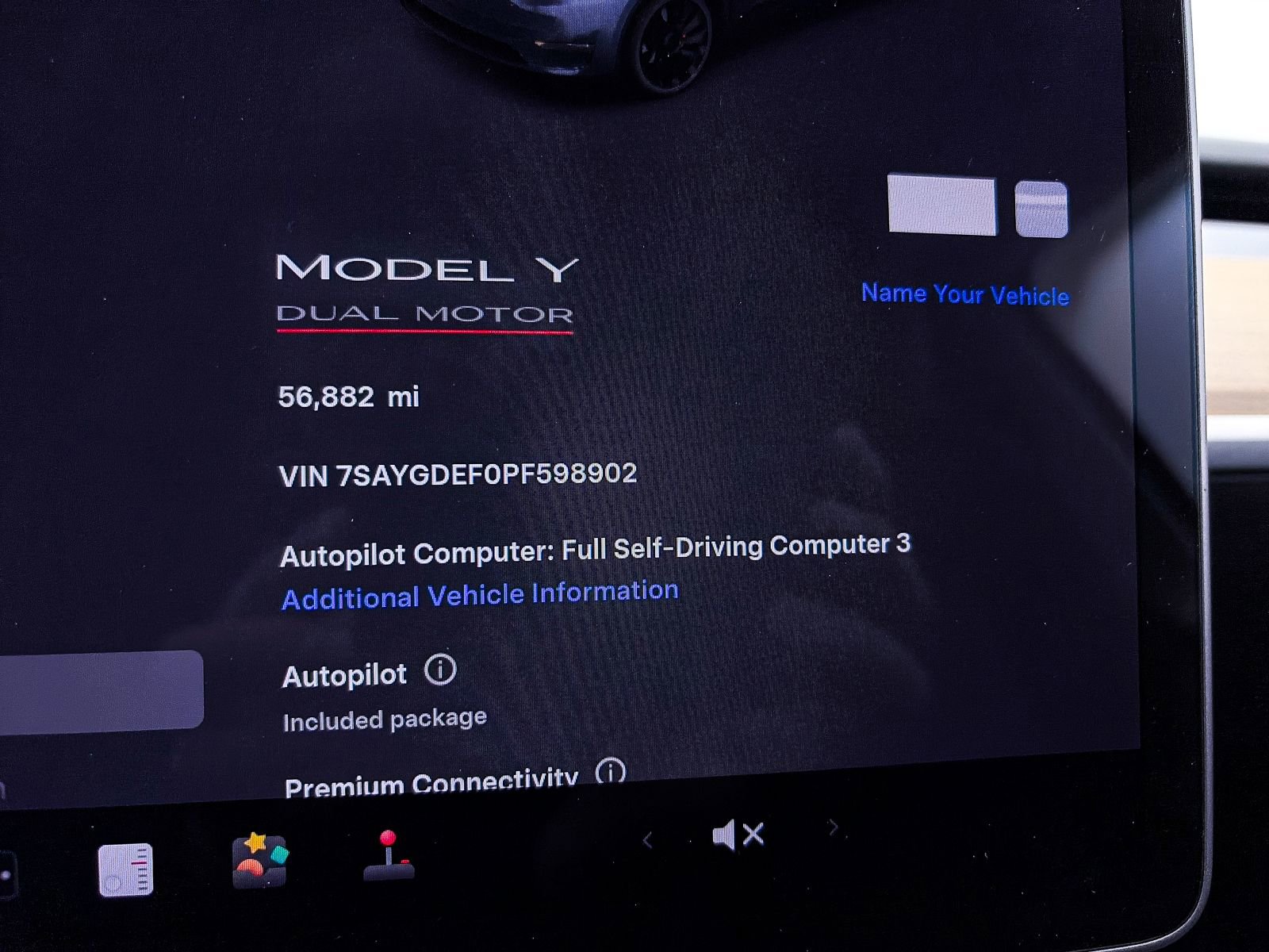 Used 2023 Tesla Model Y Performance image 22