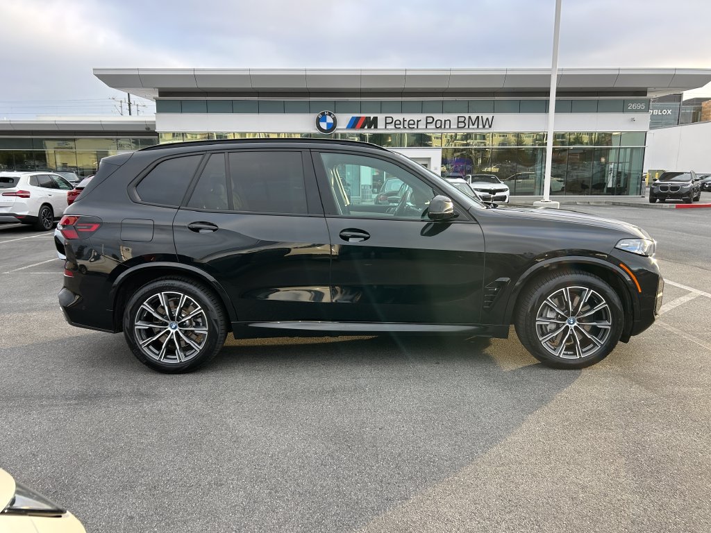 Used 2024 BMW X5 xDrive50e w/ Executive Package AWD/4WD image 6