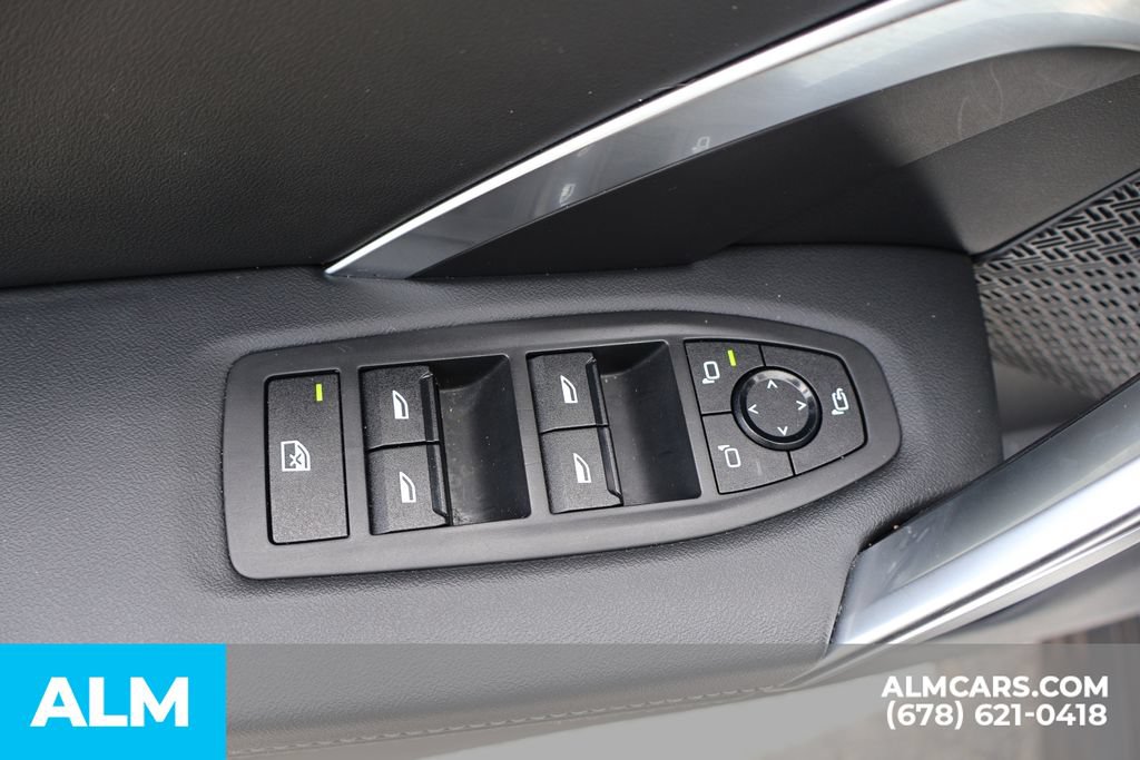 Used 2025 BMW X2 xDrive28i AWD/4WD image 16