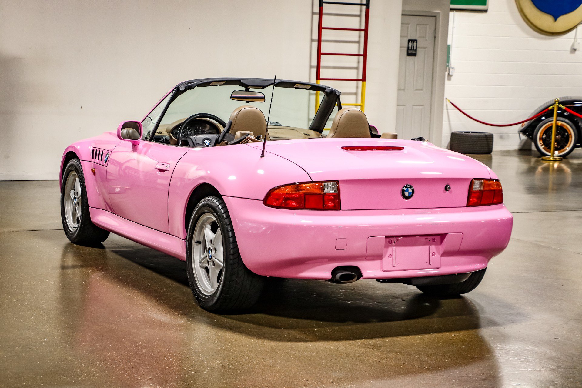 Used 1997 BMW Z3 1.9 RWD image 23