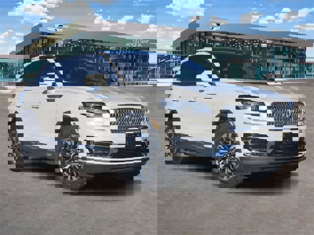 Used 2020 Lincoln Nautilus Reserve w/ Cargo Utility Package image 1