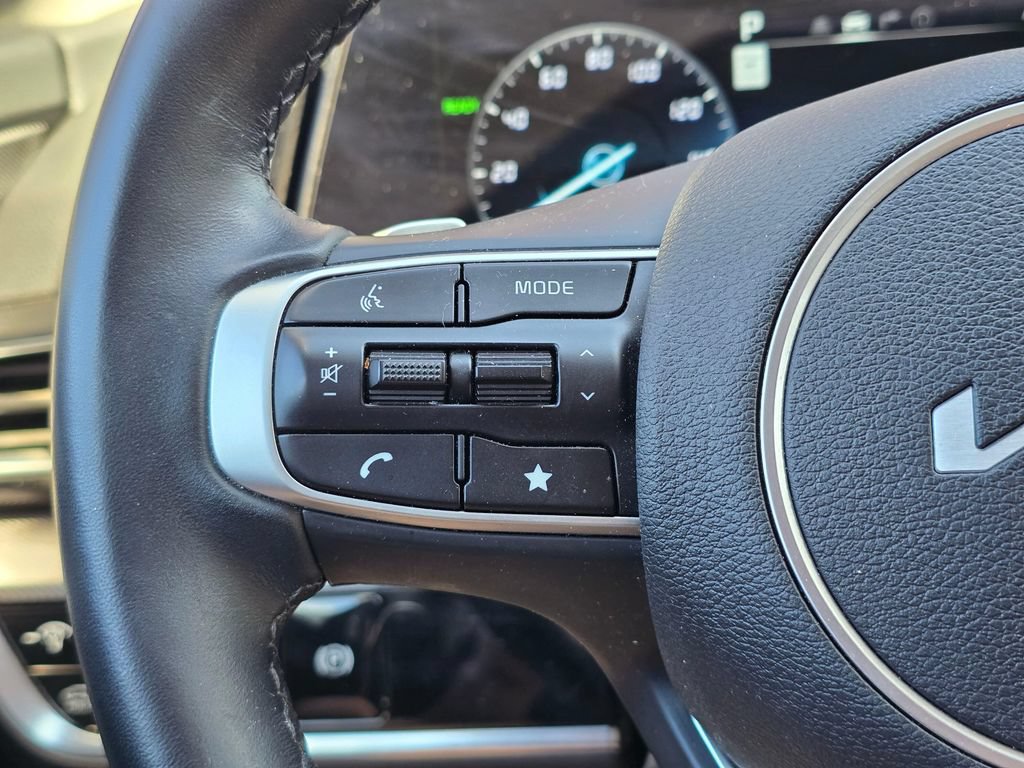 Certified 2025 Kia Sportage SX Prestige AWD/4WD image 17