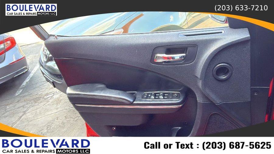 Used 2014 Dodge Charger SXT AWD/4WD image 21