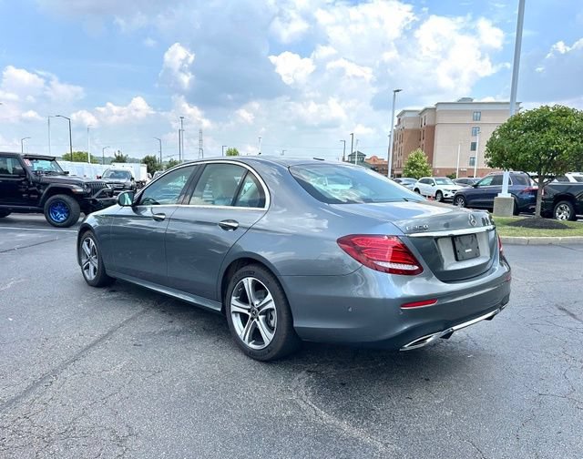 Certified 2019 Mercedes-Benz E 300 4MATIC image 10