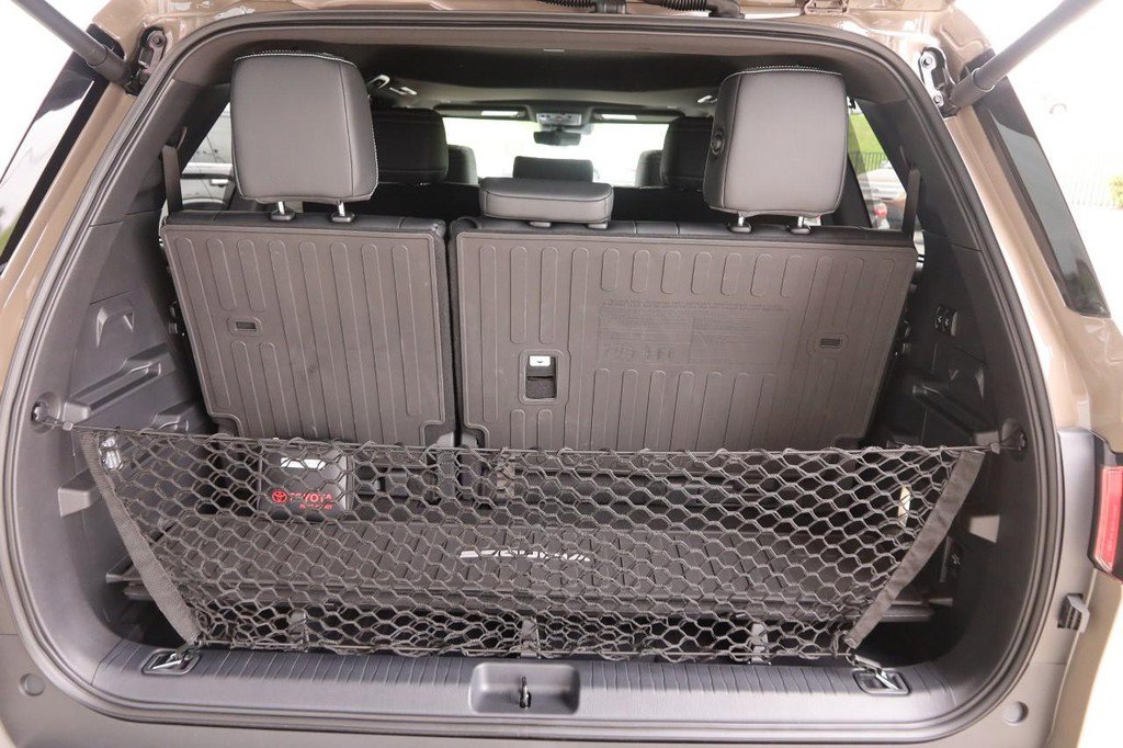 New 2026 Toyota Sequoia Limited AWD/4WD image 7